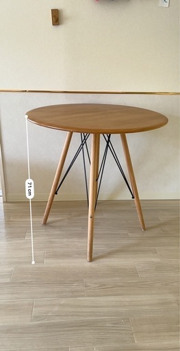 木製丸型　カフェテーブル　