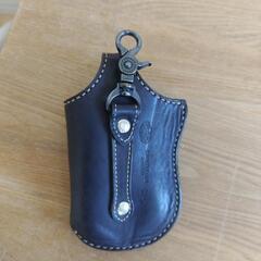 レザー　GENUINE BRIDLE LEATHER　小物入れの画像