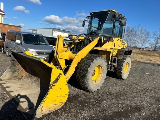 コマツWA100 タイヤショベル