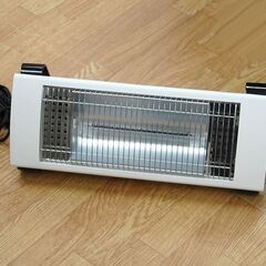 電気ストーブ 2018年製 アピックス 2WAYカーボンヒーター ACH-668 遠赤電気ストーブ APIX 札幌市 清田区 平岡の画像