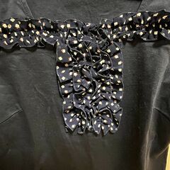 【新品未使用】洋服　シャツ①ネイビー（レディース）【値下げ1,000円】の画像