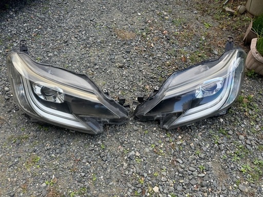 GRX130 マークX 中期　社外ヘッドライト イーグルアイ