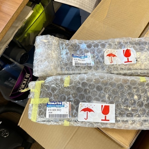 コマツ用ドアバイザー