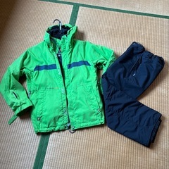 値下げしました　
ウエア上下