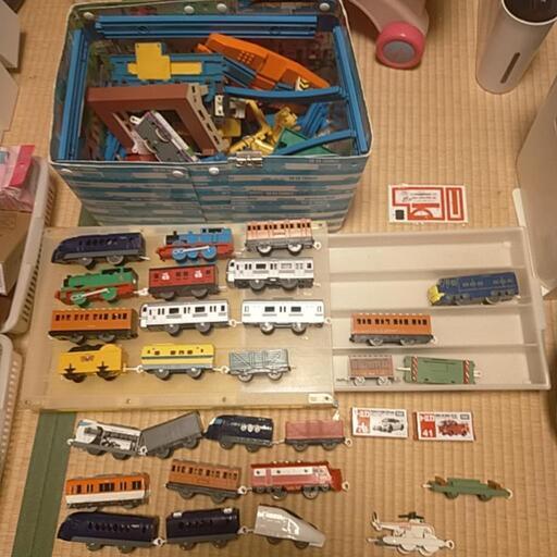 プラレール　電車　線路　ちょっとトミカ　トーマス