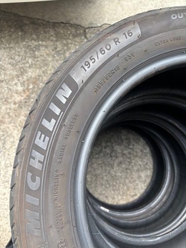 195/60R16 ミシュラン　中古タイヤ　4本