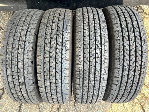 ②145R12 145/80R12 80/78 TOYO　スタッドレス 2022年製造 車検対応 アトレー N-VAN バモス軽トラ 軽バス等