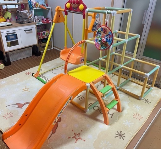 【超〜お買得‼︎】元値3万円アンパンマン　ブランコ\u0026滑り台付きのジャングルジム^_^ アレンジも多彩♪プレゼントにもどうぞ♪アンパンマン的当てをサービス付き^_^コンパクト梱包済み♪