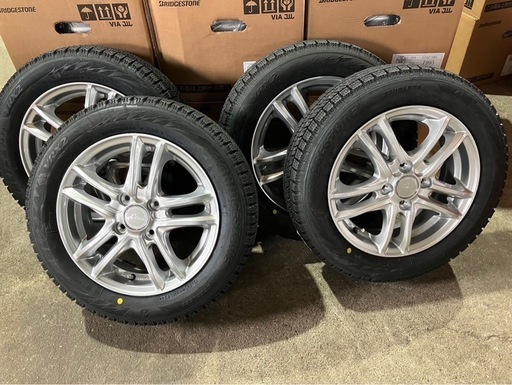 【新品】アルミホイール付きスタッドレス155/65Ｒ14　４本セット