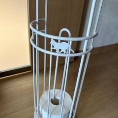 トイレットペーパーストッカー 新品2890円の画像