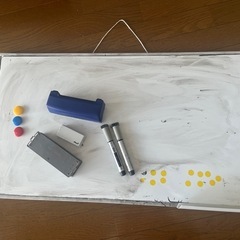 　壁掛け　ホワイトボート　ペンと消しゴム付き