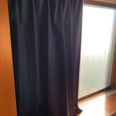 ③紺色カーテン4枚1組＋レースカーテン4枚1組 (140cm)