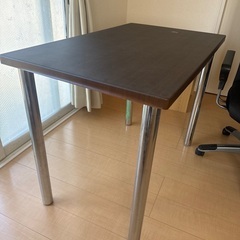 ニトリ　デスクとチェア差し上げます。