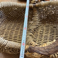 籐かごバッグ の画像