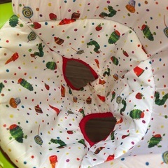 はらぺこあおむし 歩行器の画像