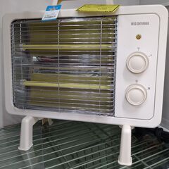 【C361】SA電気ストーブ アイリスオーヤマ IHED-800...