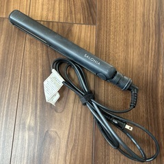 サロニア　ストレートアイロン