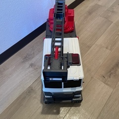 消防車　はしごしゃの画像
