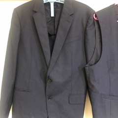 購入価格15万円前後　男性用スーツ　3点セットの画像