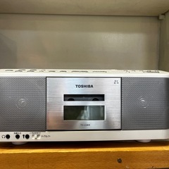 東芝 TOSHIBA CDラジカセ 2018年製