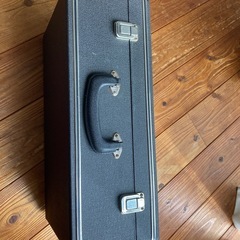 8トラックカラオケテープ31本の画像