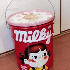 ペコちゃん スチール缶