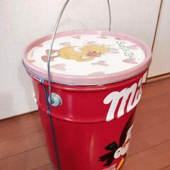 ペコちゃん スチール缶の画像