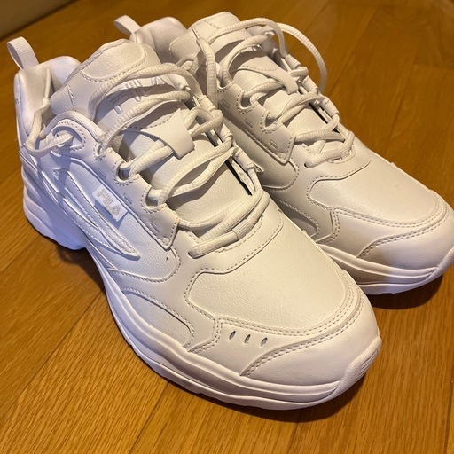 FILA スニーカー　28.0cm