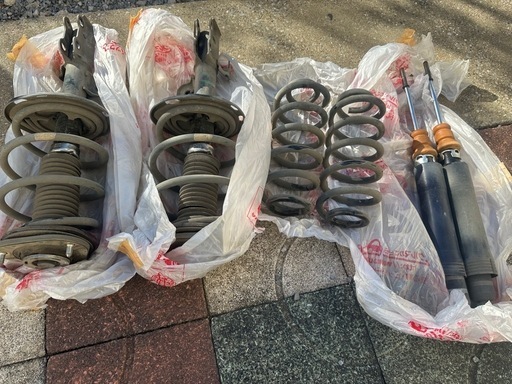 アルファード、ヴェルファイア20 純正サスペンションセット