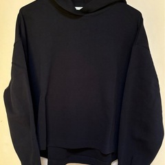 レディース　GU パーカー　サイズM