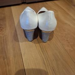 パンプス23cm　　6cmヒールの画像