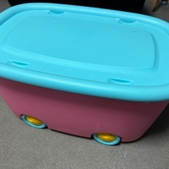 おもちゃ箱の画像