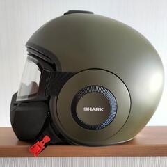 美品✨ヘルメットの画像