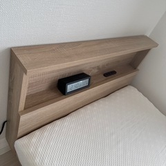 格安！！28500円→9216円　未使用です。アイリスオーヤマ　セミシングル　ベッド　マットレスセットの画像