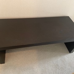 テーブル
