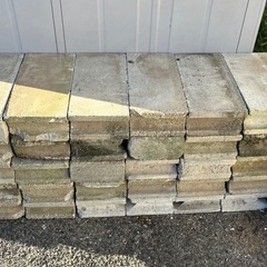 【¥0】【引き取り限定】ブロック40丁の画像