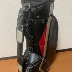【11/25(月)まで】 　Audi（アウディ）　　　ゴルフバッグ　キャディバッグ　　　　　（定価45,000円）の画像