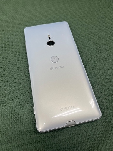 11/24 17時に新宿駅か大崎駅で　美品　SIMフリー　SONY Xperia XZ3