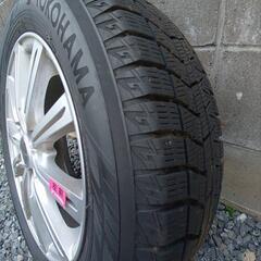 美品175/65R15スタッドレスタイヤホイール4本セットの画像