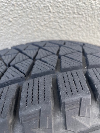 225/65 R17 ブリヂストンスタッドレスタイヤRAYS　