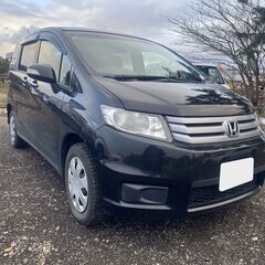 ホンダ　フリードスパイク　4WD　車検令和7年9月！！