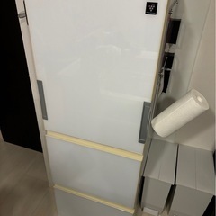 冷蔵庫  SHARP 両開き プラズマクラスター搭載 SJ-GW35Cの画像