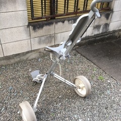 ゴルフ用手動カートの画像