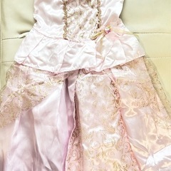 130 プリンセスドレス　トイザらス　お取り引きの方には無料で差し上げます。　　　　　の画像