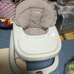 相談中グレー　歩行器