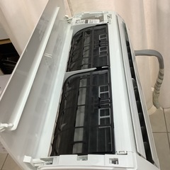 Panasonic   パナソニック　ルームエアコン　CS-J223D-X   2023年製   6〜8畳の画像