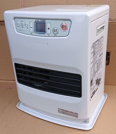 山口市、石油ファンヒーター8～11畳￥4800トヨトミ3.25kw2018年美品❗