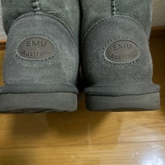 EMUムートンブーツ24cmの画像