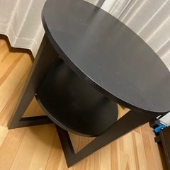 【値下げしました】IKEA サイドテーブル  黒 1,500円の画像