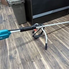 【中古】マキタ　充電式刈払機　MUR142UB【ハンズクラフト熊本けやき通り店】